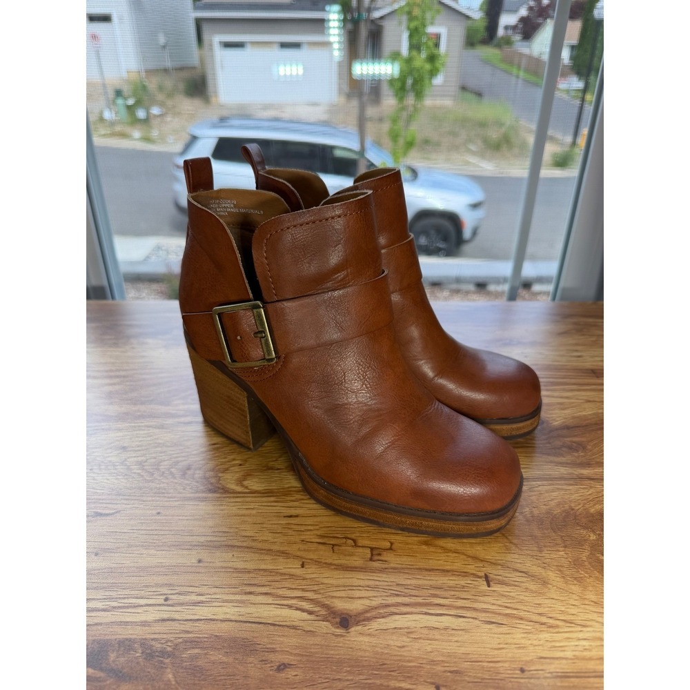 Korks Women's Tan Brown Kari Buckle Block Heel Chunky Ankle Boots Size 6.5M